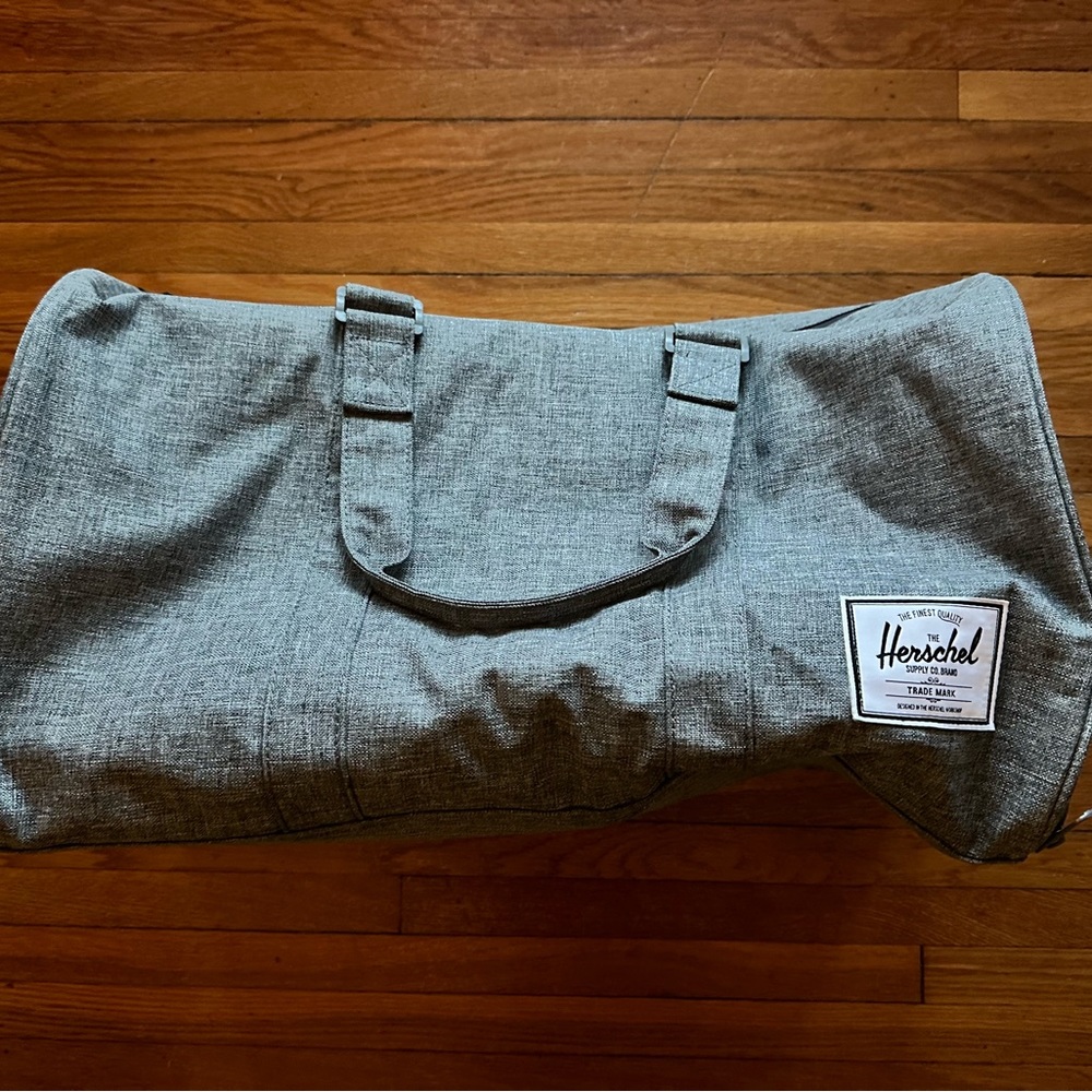 Herschel Duffel